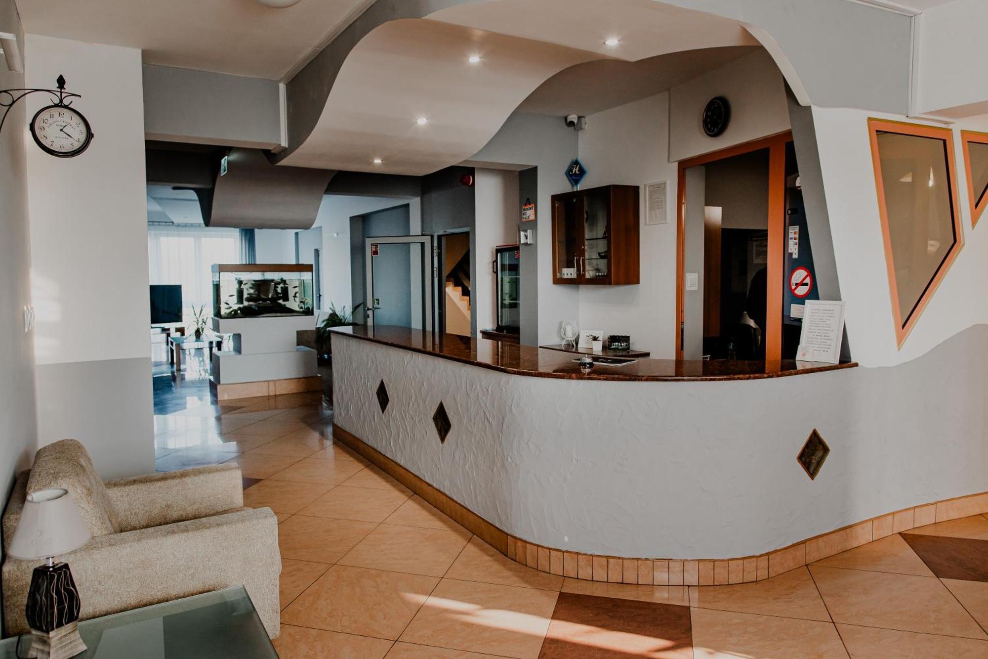Hotel Млава Екстер'єр фото